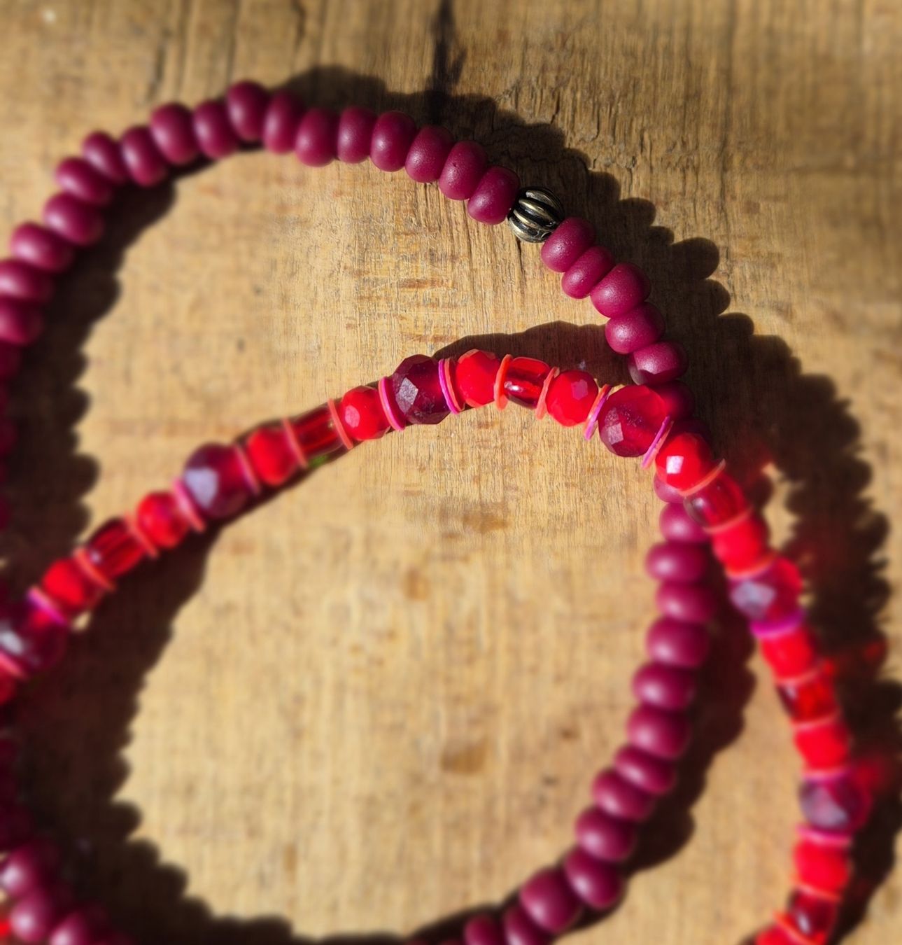 Bracciali & Braccialetti: 2 Konplott Armbänder Gummi – Usato da Eggersriet venduto da illy76 2