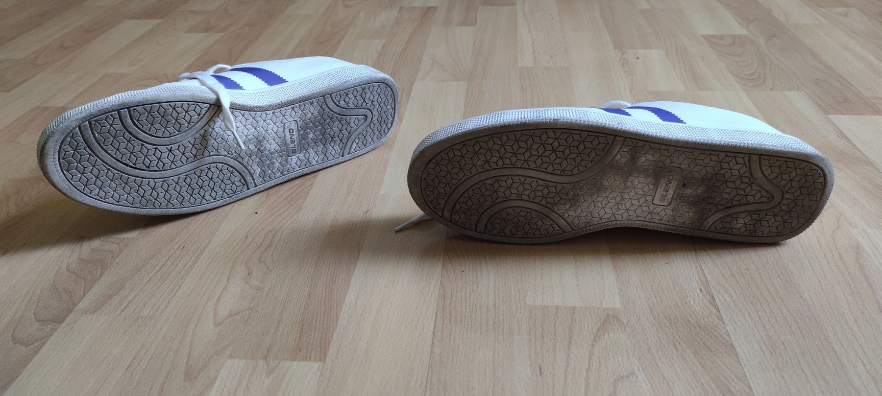 Herrenschuhe: 46 Größe  – Gebraucht aus Meggen von Malecifent 5