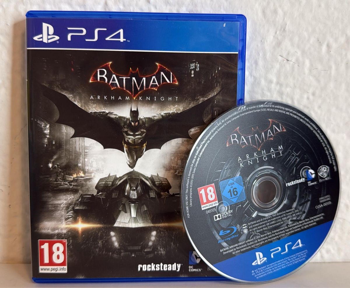 Sony Giochi: Batman Arkham Knight PS4/PS5 Game - Summer Fun – Usato da Ehrendingen venduto da bubulence