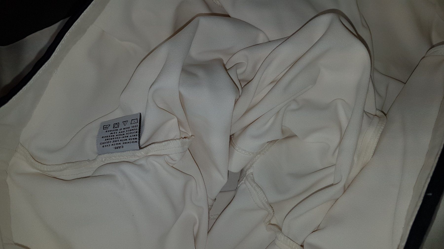 Ralph Lauren Gonne: Ralph Lauren Golf Gr 8 M Rock – Usato da Gwatt (Thun) venduto da Letzte-Chance-III 8