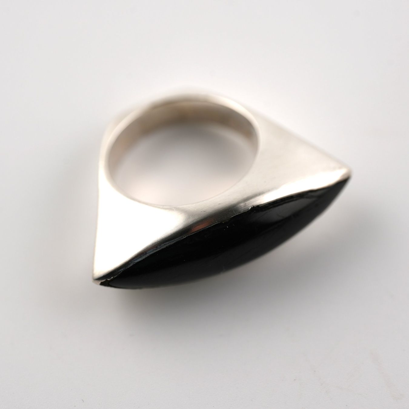 Anelli: Silberring mit schwarzem Stein – Usato da Basel venduto da Edelmetallhaus.com 3