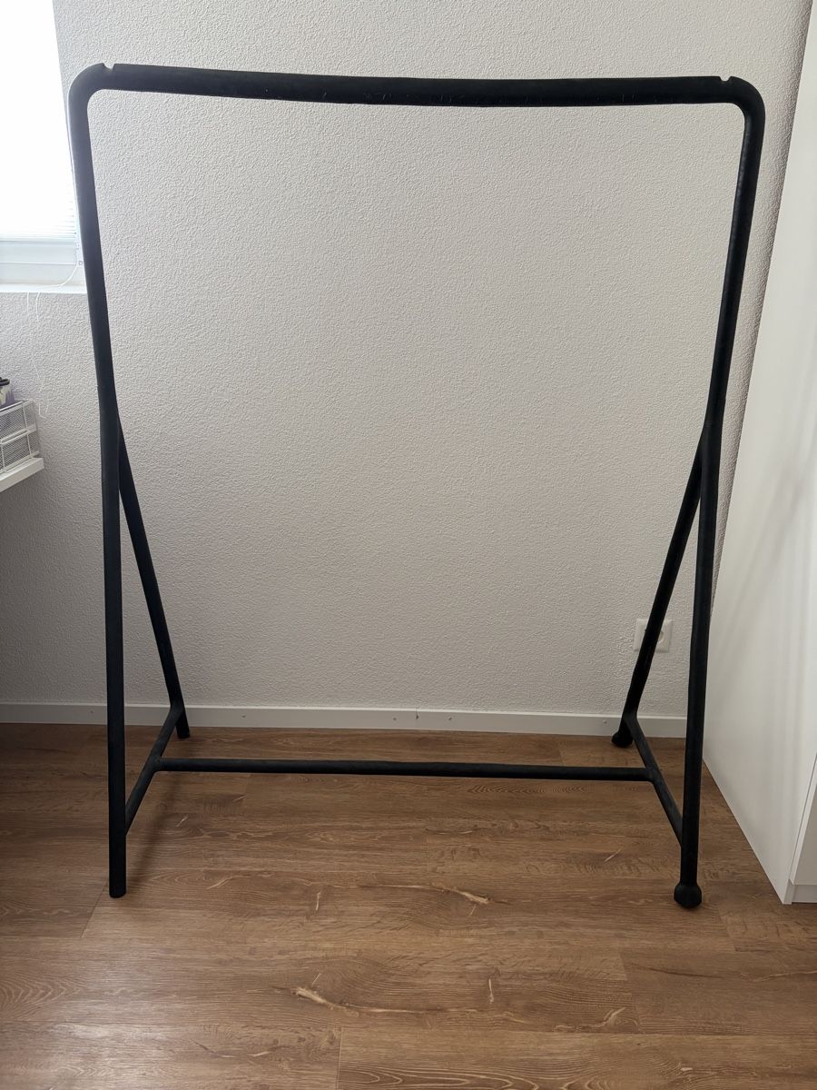 Ikea Porte manteau: Kleiderstange – D'occasion à Zürich par ale_mjb2