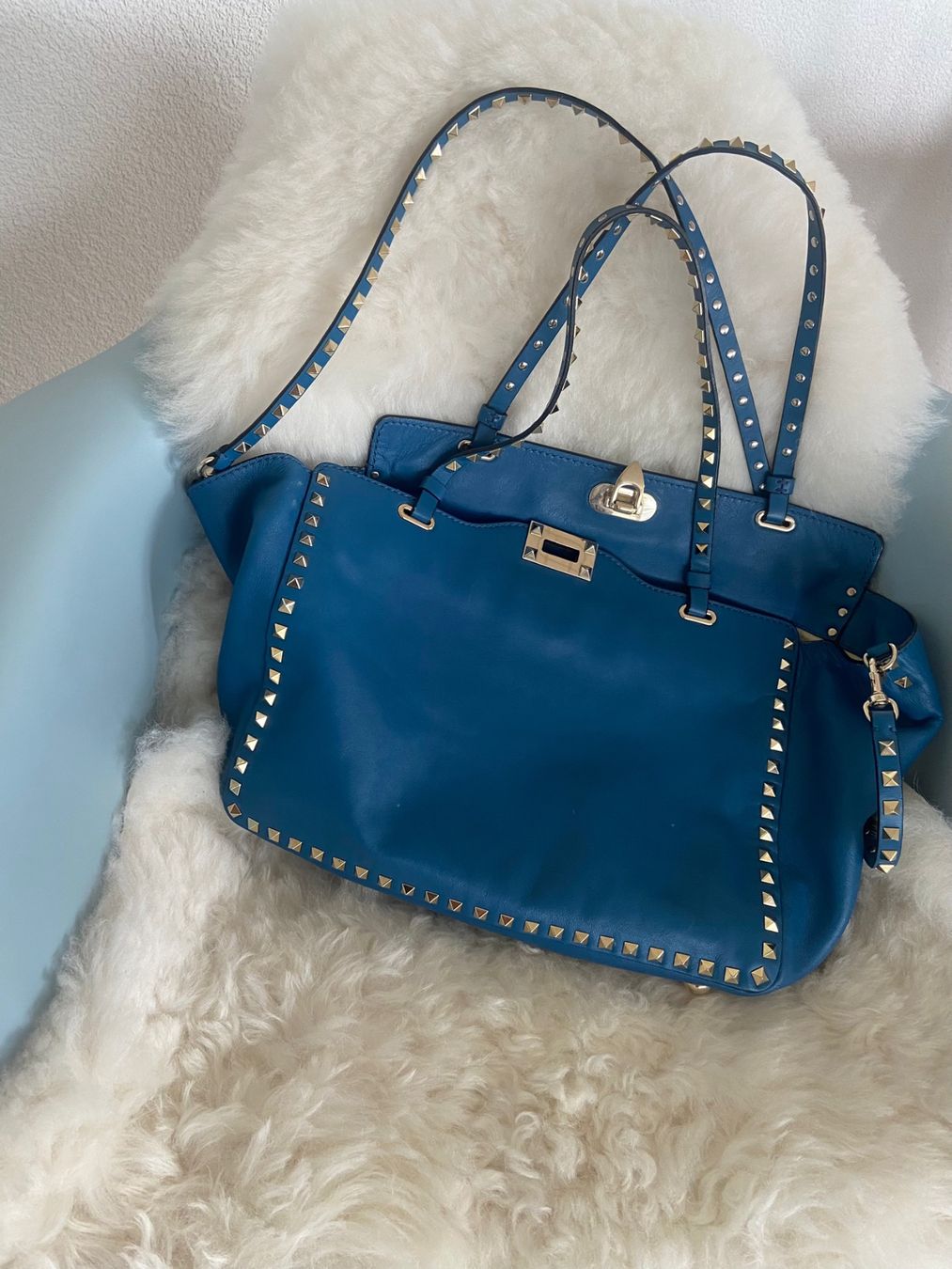 Valentino Borse da donna: Valentino Garavani Rockstud medium – Usato da Niederwangen BE venduto da Nikola22 5