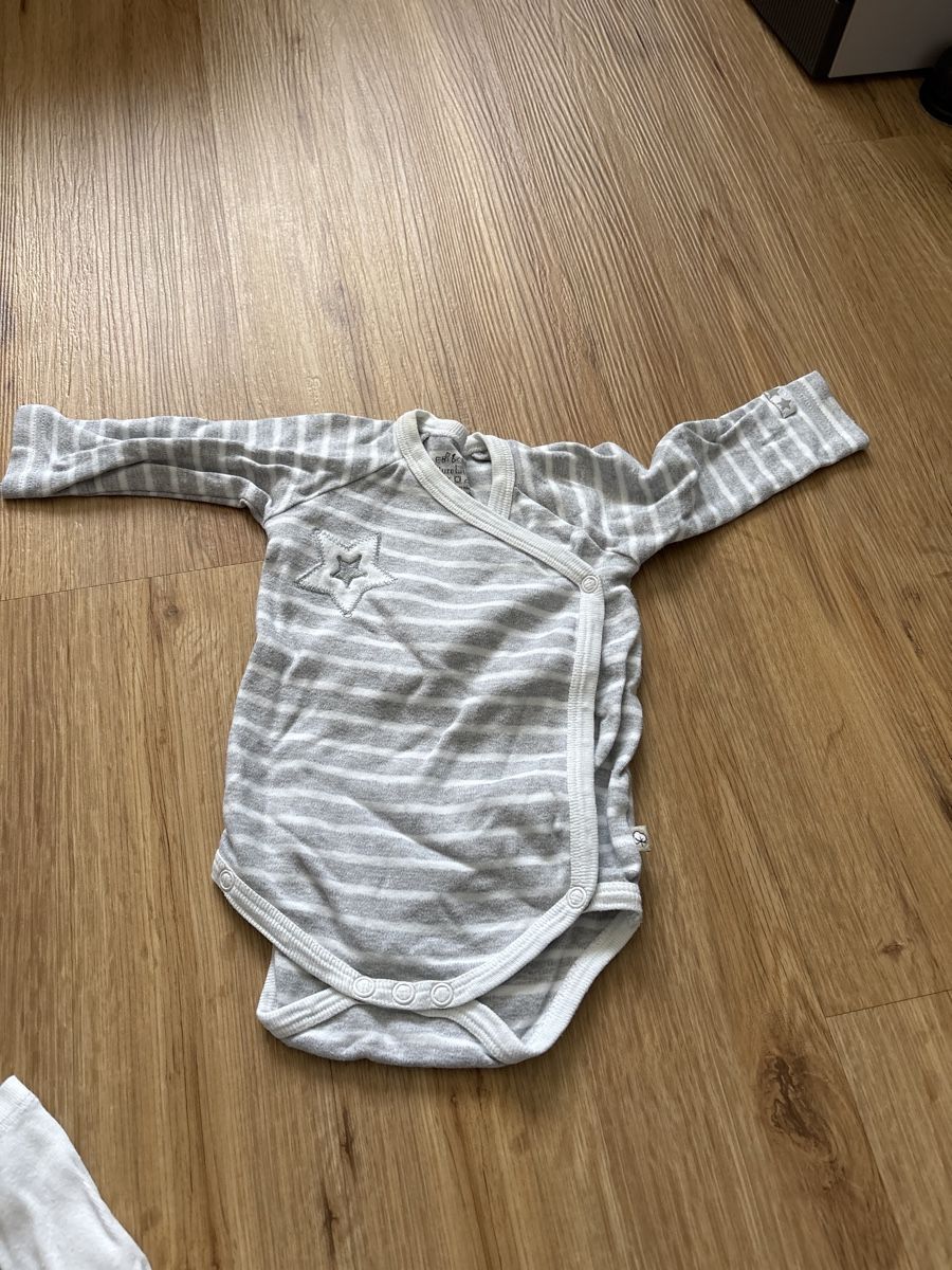Lotti & Set di vestiti: 5 Bodys  Lang 68 – Usato da Chur venduto da copino 2