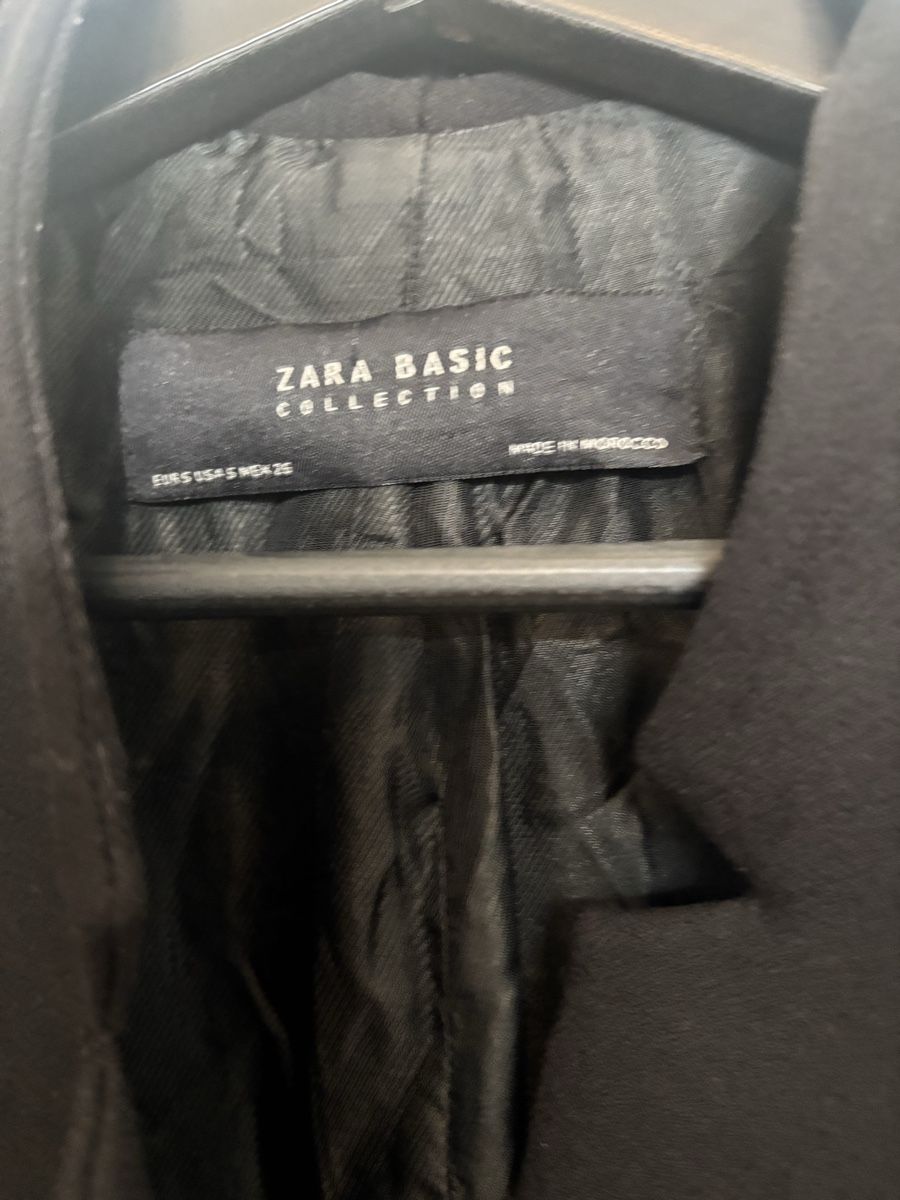 Zara Giacche: Zara Blazer Schwarz  – Usato da Küttigen venduto da GitLab 1