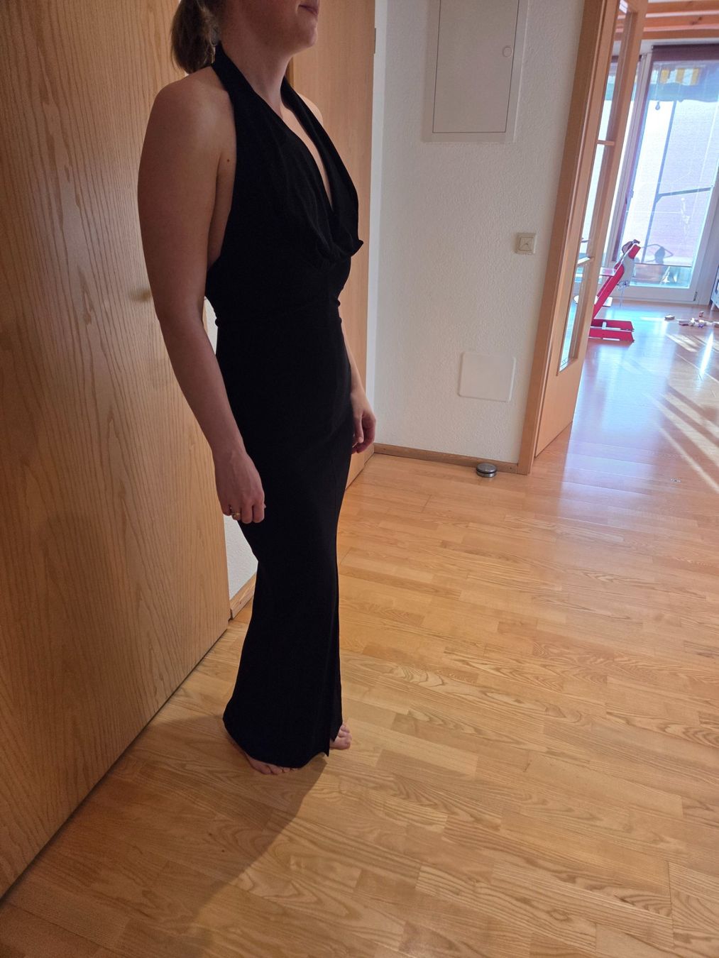 H&M Vestiti: Cocktailkleid H&M Gr. 36 – Usato da Basel venduto da olivier84 4