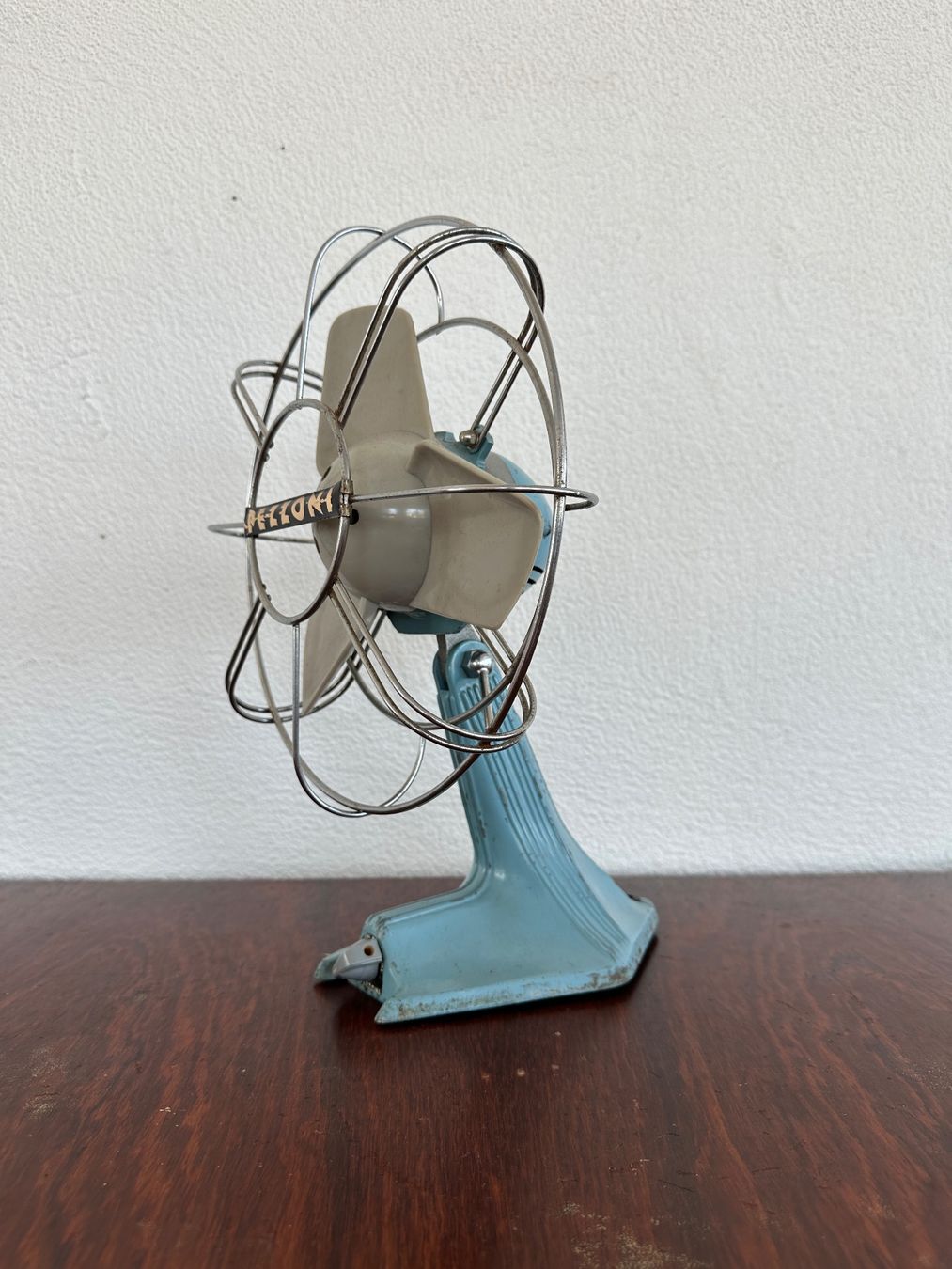 Ventilatori: Vintage Pezzoni Tischventilator – Difettoso da Zürich venduto da frauflufelberg 2
