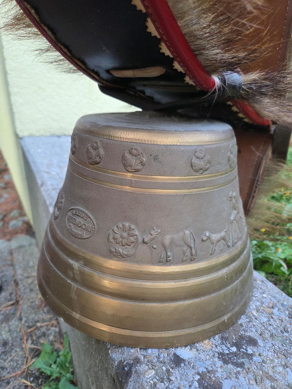 Campanacci mucche: Berger Glocke 2 Stück – Nuovo (secondo la descrizione) da Oberurnen venduto da adrizi 2