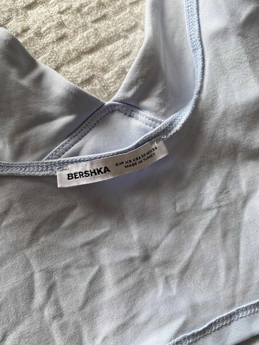 Bershka Top: Too Bershka XS – Usato da Courtételle venduto da JulietteAvice 1