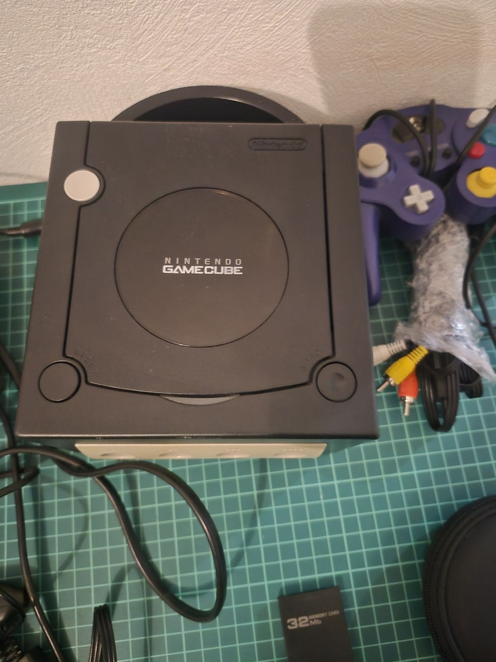 Nintendo Console: Nintendo GameCube Console Black Bundle With Games & More! – Usato da Meyrin venduto da Retro-GZ 6