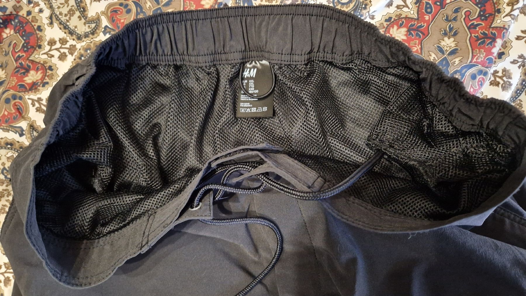 H&M Hosen: Schwarze Bade-/Sportshorts – Neu (gemäss Beschreibung) aus Oberengstringen von Asteroid56 4