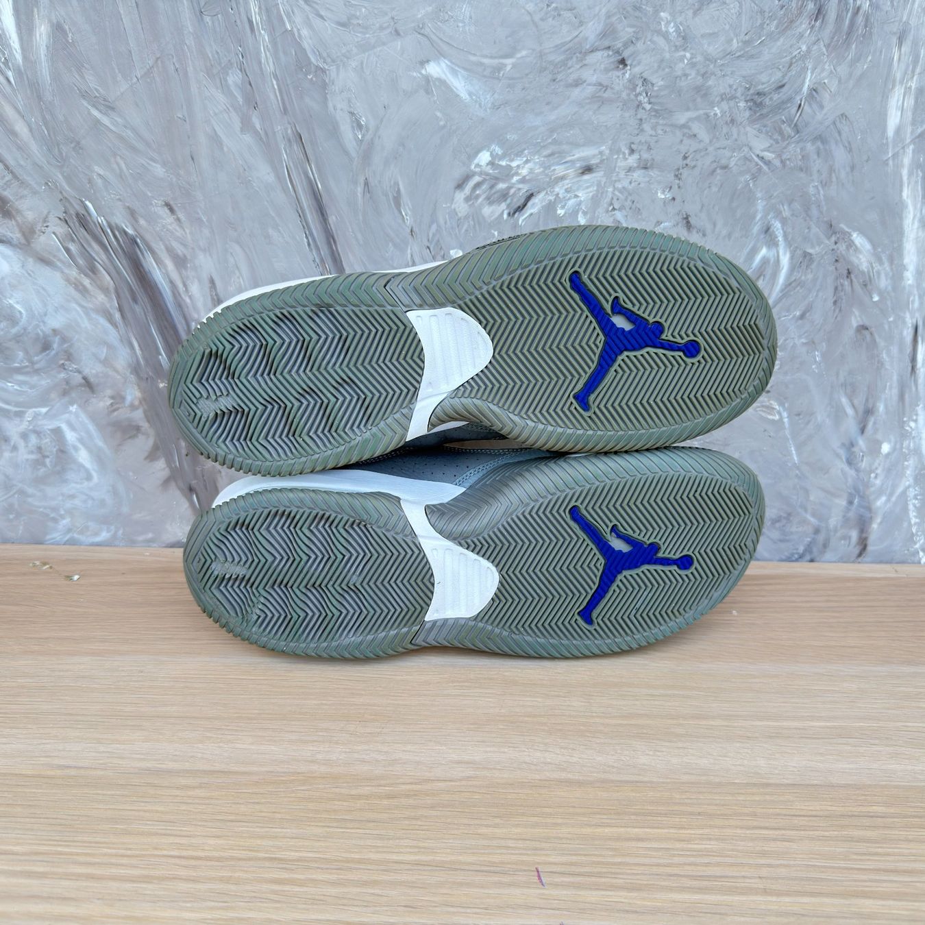 Nike Herrenschuhe: Baskets Jordan Homme Gris – Gebraucht aus Thônex von BrYu 7