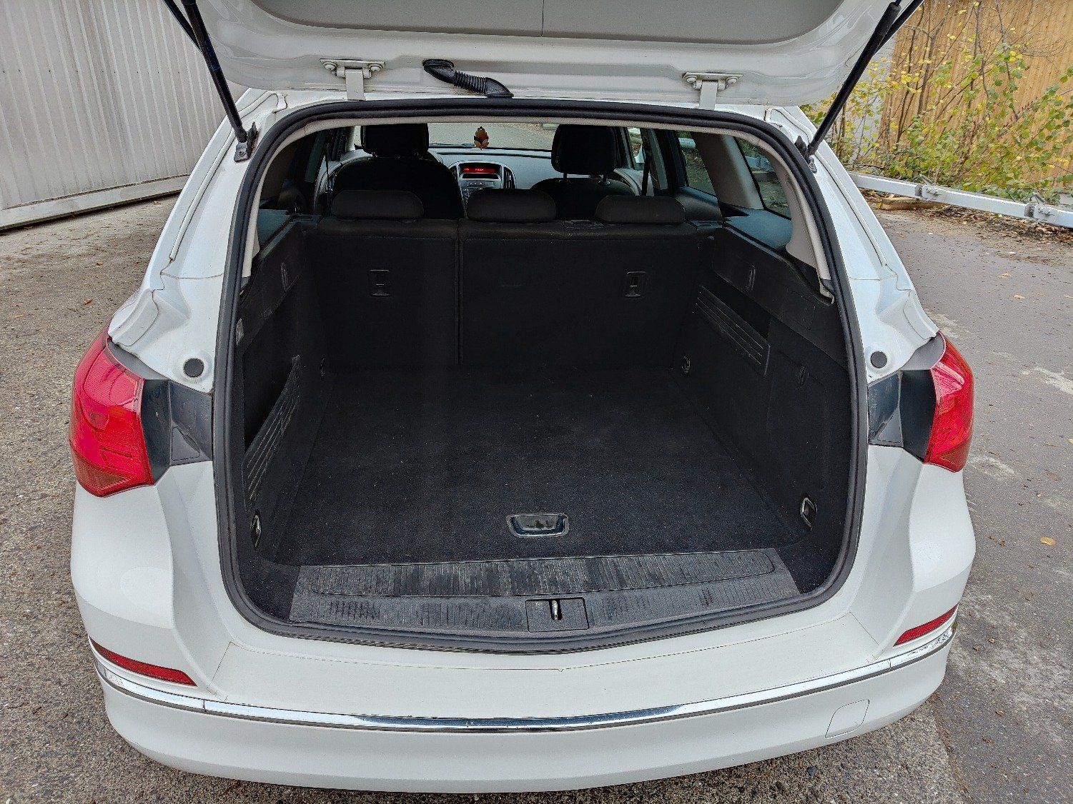 Automobili: Opel Astra J – Usato da Dozwil venduto da bol_7qml 5