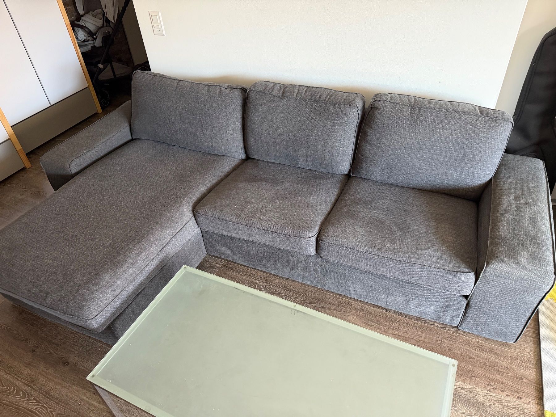 Ikea Divani: IKEA Kivik sofa, couch with removable and washable complete – Usato da Dübendorf venduto da amandeep27789 5