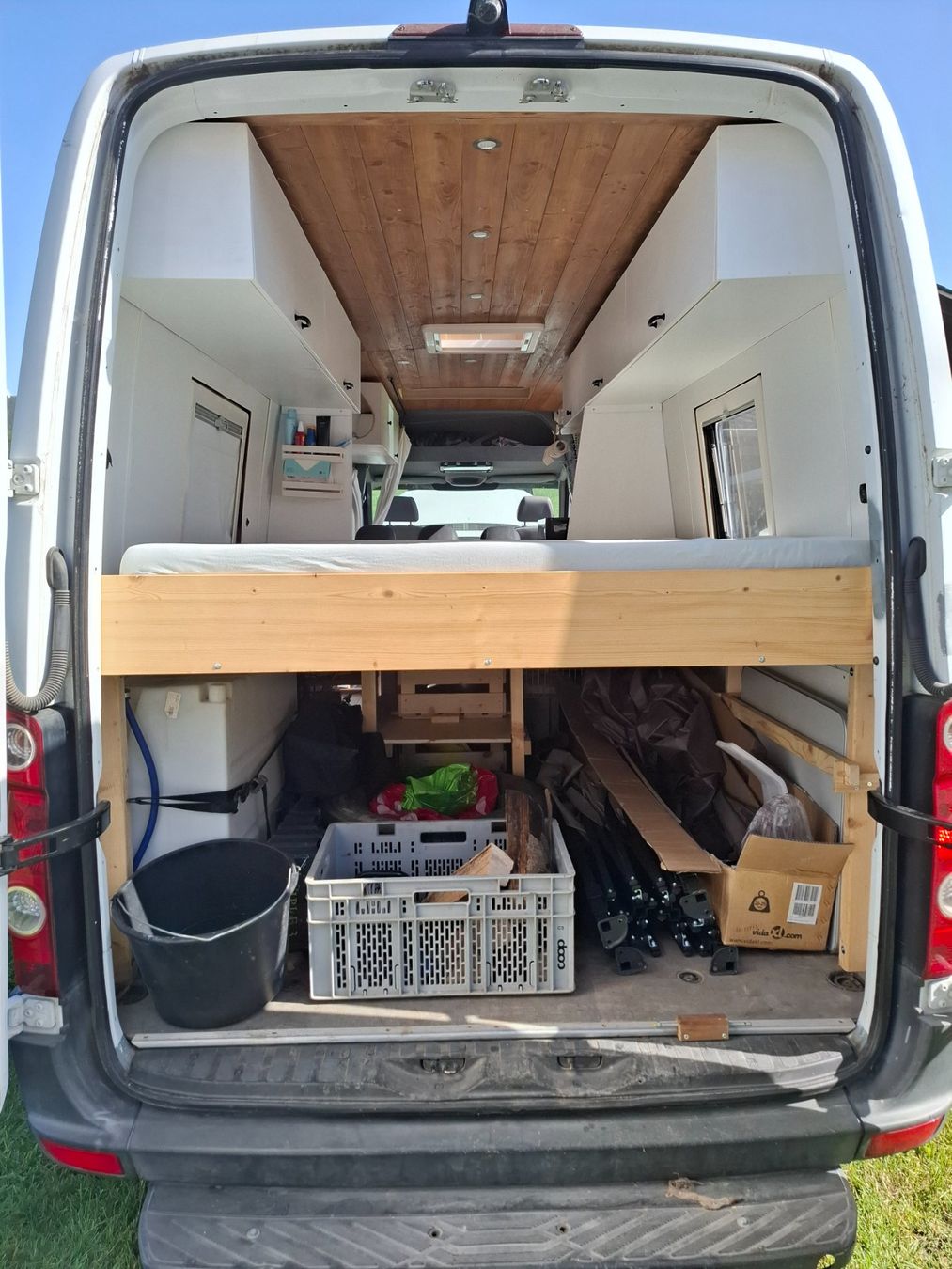 VW Veicoli da campeggio: VV Crafter Camper zu verkaufen – Usato da Oberhünigen venduto da loseneggerm 7