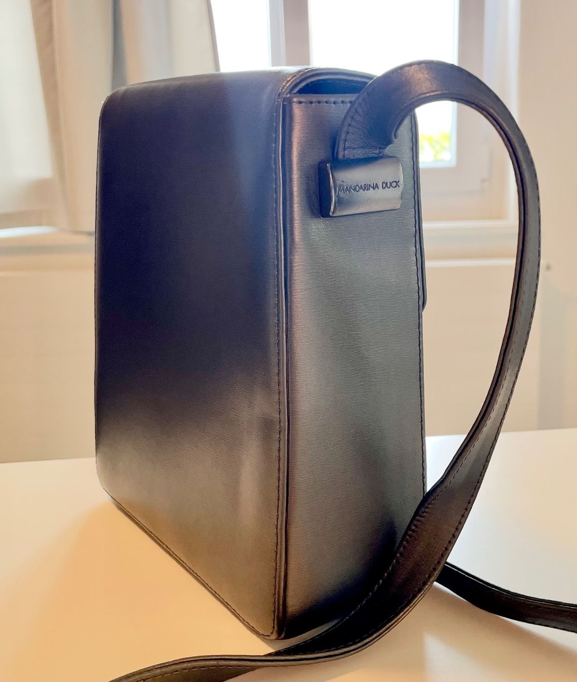 Mandarina Duck Taschen für Damen: Mandarina Duck Umhängetasche – Gebraucht aus Wohlen AG von mar_d5bw 1