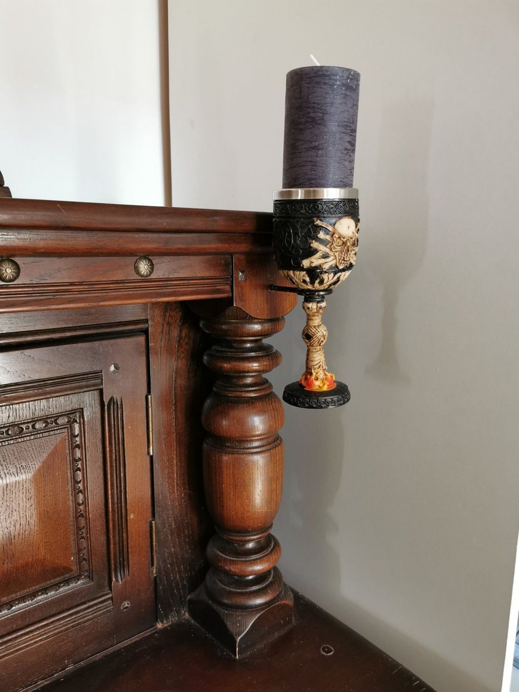 Cassettiere: Commode ancienne avec crânes – Usato da Pailly venduto da jme99 6
