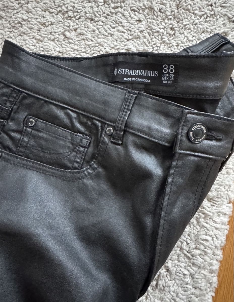 Stradivarius Pantaloni: Stradivarius pants – Nuovo (secondo la descrizione) da Bern venduto da FashionK92 2