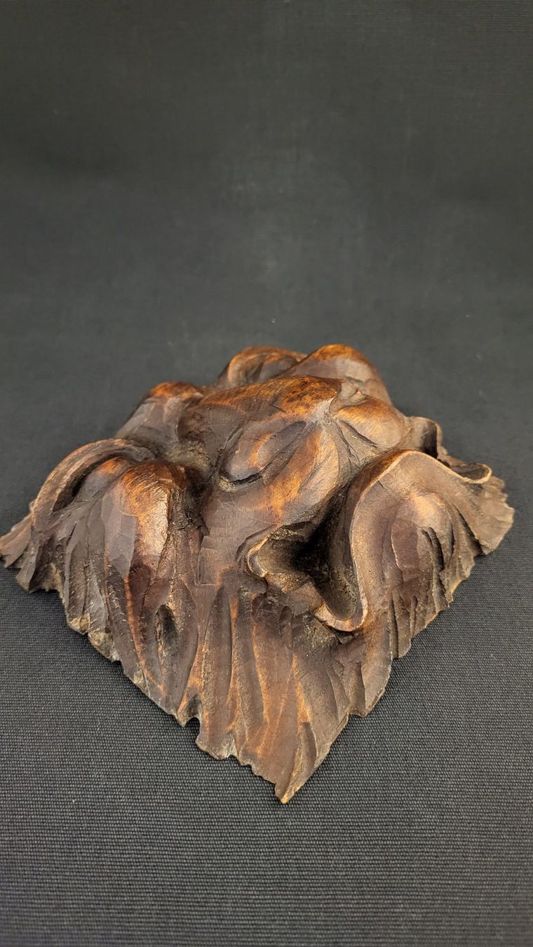Figurines: Antike Holz-Schnitzerei LÖWENGESICHT – D'occasion à Basel par spinne02