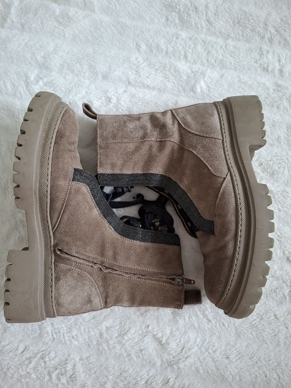 Brunello Cucinelli Scarpe da donna: Bottines en daim Brunello Cucinelli pointure 39,  – Usato da Renens VD venduto da ser_j2fn 1