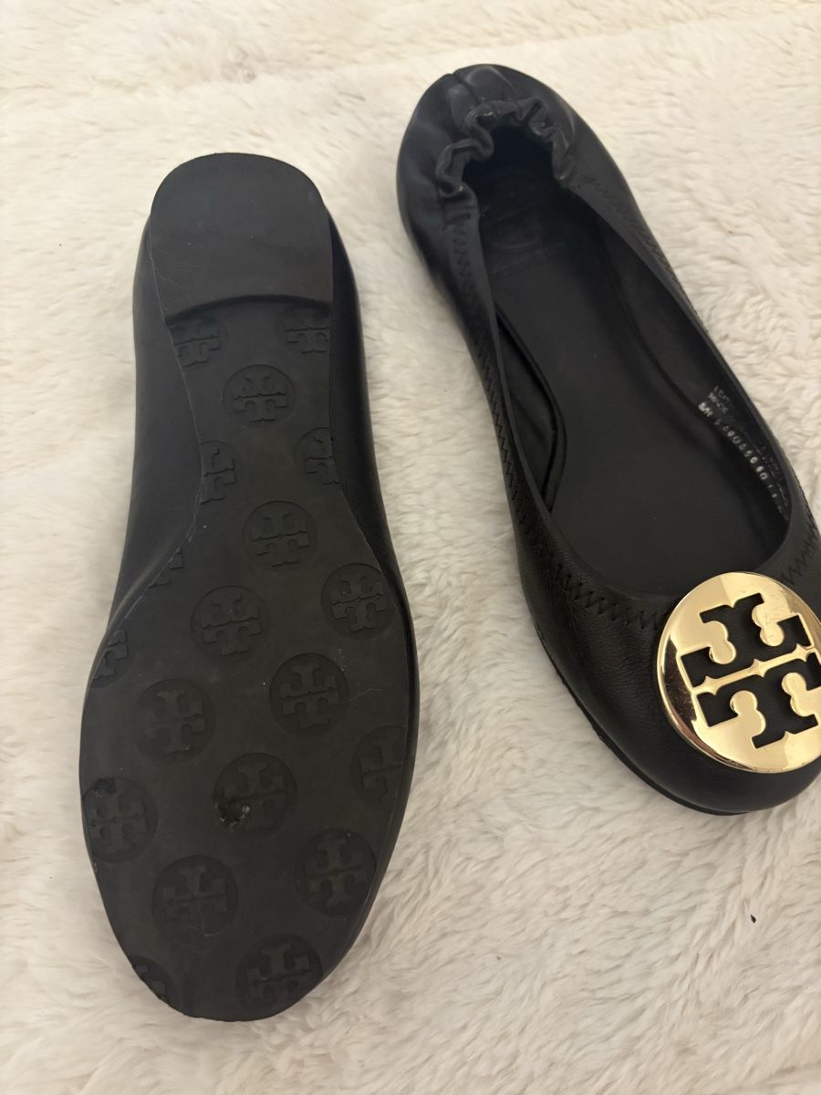 Tory Burch Scarpe da donna: Tory Burch Leder-Ballerinas Schwarz / Gold – Usato da Dörflingen venduto da Raskan 1