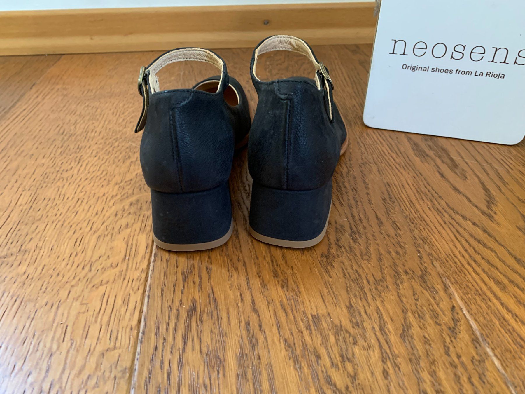 Neosens Scarpe da donna: Neosens 3035 Alamis texas black Gr.37 – Nuovo (secondo la descrizione) da Zürich venduto da finsti 7