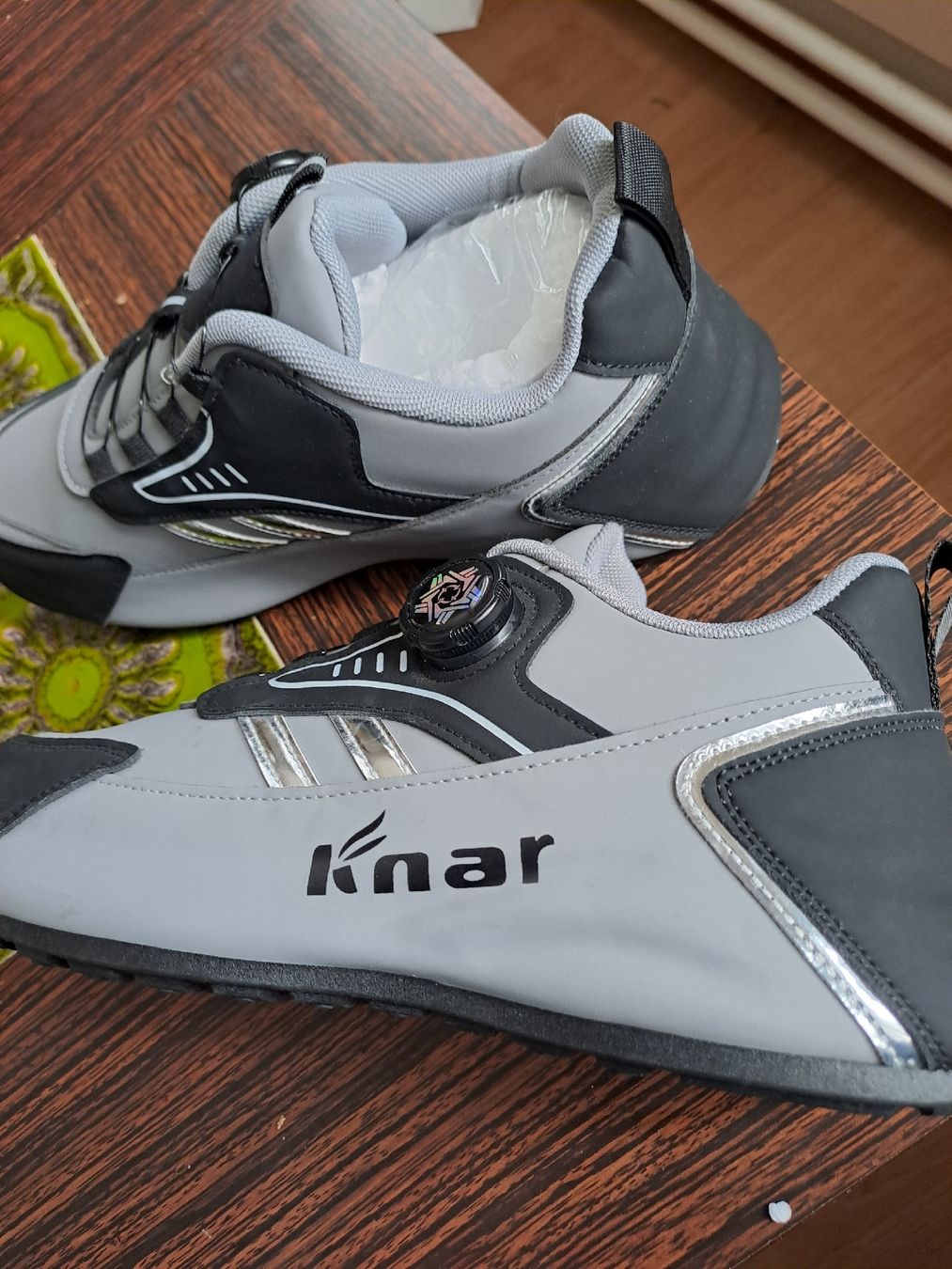 Herrenschuhe: Knar Freizeitschuhe, neuwertig, Grösse 43, Grau/Schwarz – Neu (gemäss Beschreibung) aus St. Gallen von arunjadhav76 3