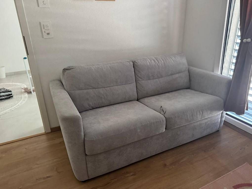 Sofas: Canapé -lit – Gebraucht aus Prez-vers-siviriez von OPN 1