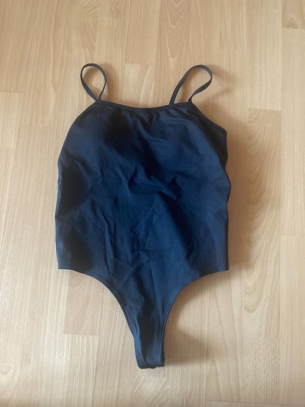 H&M Lotti di vestiti: 2 Bodies H&M S – Usato da Wohlen AG venduto da schimmelreiter1234 1