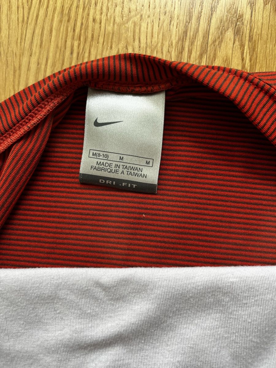 Nike Top: Haut de sport Nike – Nuovo (secondo la descrizione) da Vevey venduto da aurore.yak 3