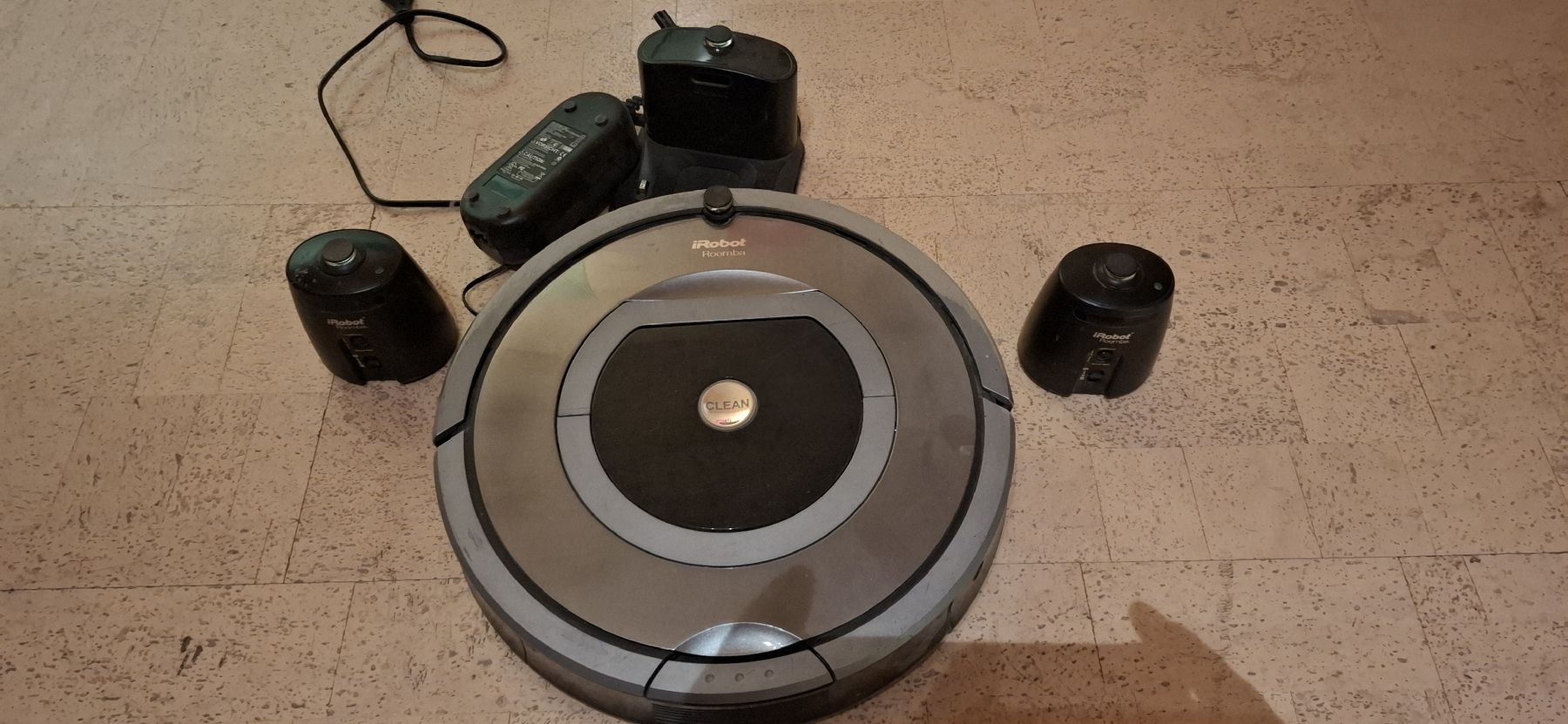 Irobot Aspirapolveri & Accessori: iRobot Roomba Staubsauger – Usato da Sennwald venduto da bansiner