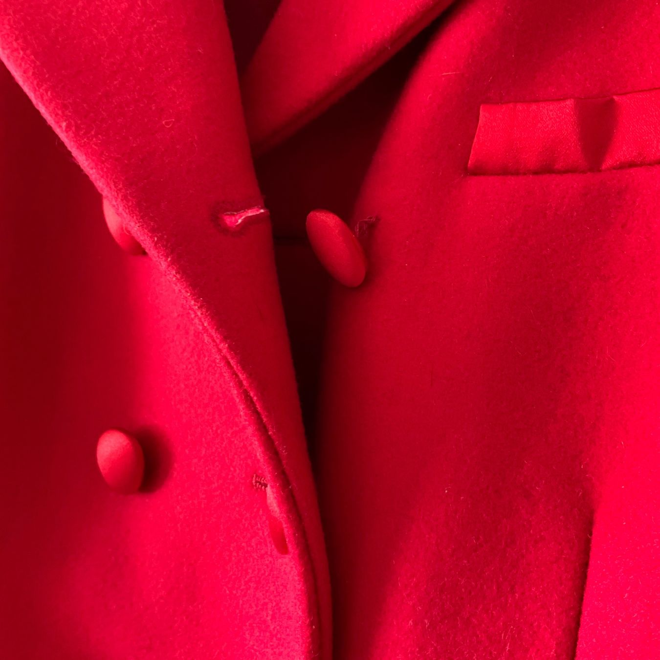 Cappotti: Original Miu Miu Mantel Rot Grösse 38 – Usato da Grenchen venduto da sojalatte 2