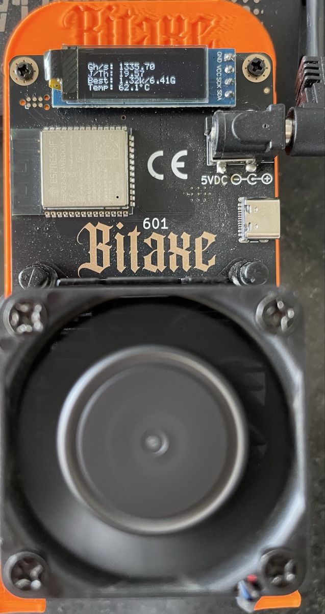 Coin Miner: Bitaxe Gamma 601 Bitcoin Miner – Neuf (Voir description) à Uerikon par Mreut1 1