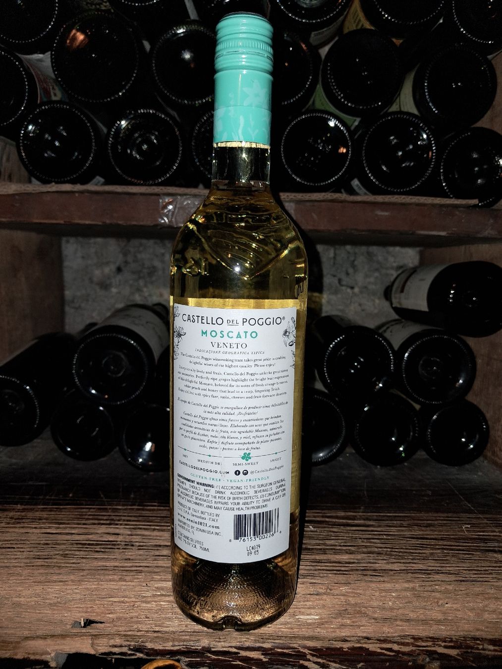 Vino: Castello del Poggio Moscato – Nuovo e nell'imballaggio originale da Le locle venduto da juliensaran 2