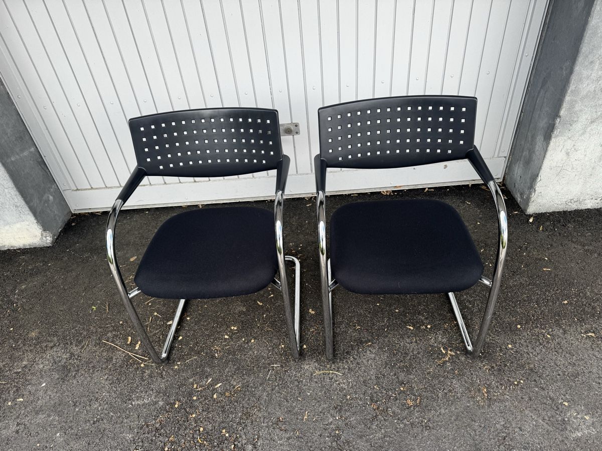 Vitra Sedie: Vitra visavis Freischwinger schwarz Chrom Stoff – Usato da zürich venduto da Mito3 4