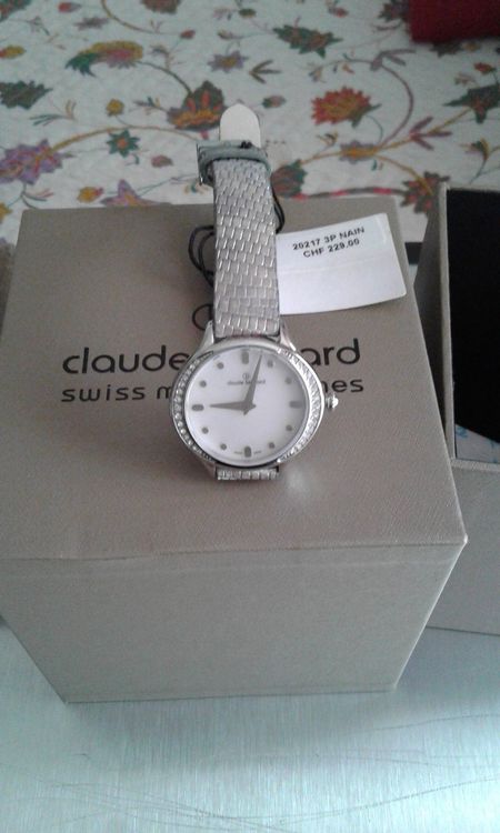 Montre Dame Q&Q By Citizen - Cadran Noir, Bracelet Acier, Pile Neuve, Neuf De Stock