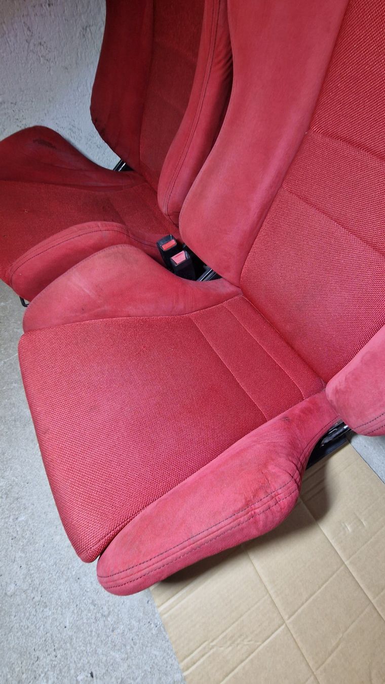 Recaro Tutti pezzi di ricambio auto: Recaro Genuine Sr3 Honda integra dc2 – Usato da Neuchâtel venduto da Pun_jzt5 5