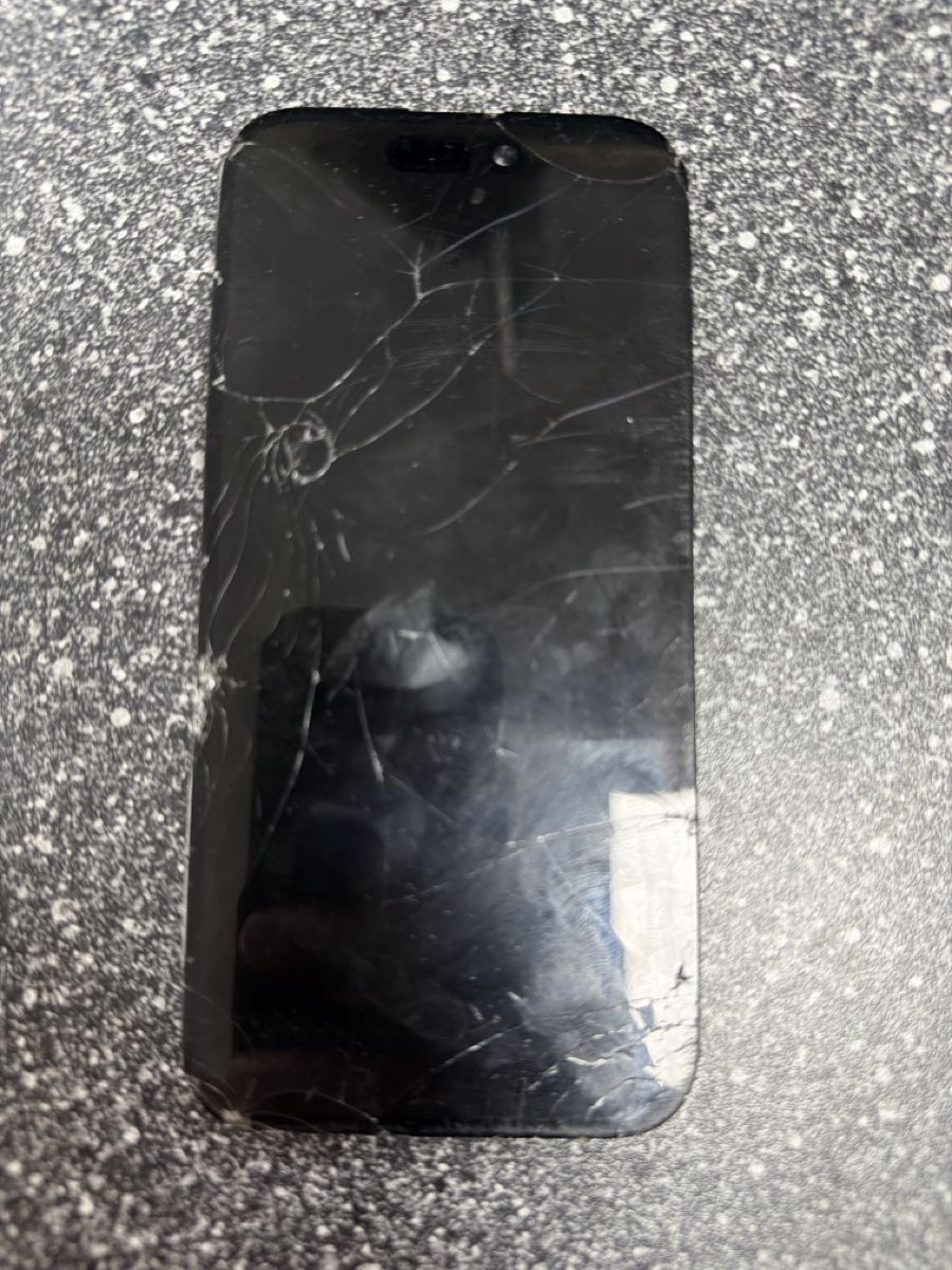 Apple Telefoni cellulari / Smartphones: iPhone 15 - écran endommagé pour chip  – Difettoso da Bulle venduto da Nghost