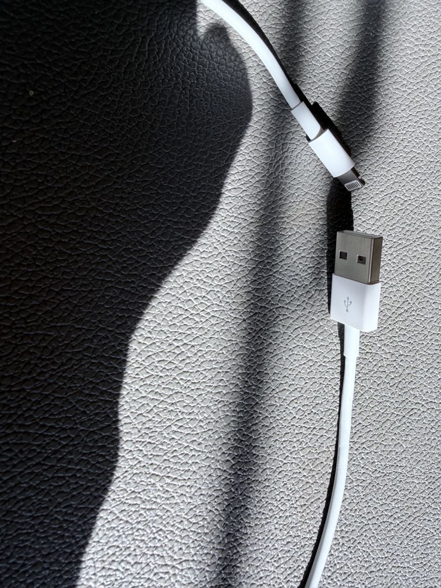 Apple Cavi: Apple USB Kabel - Top Zustand – Usato da Flumserberg Bergh venduto da tamaramullis 1
