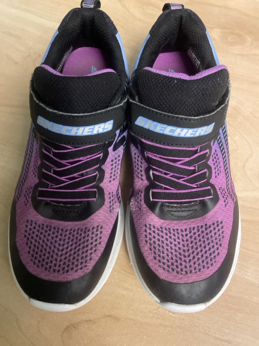 Skechers Scarpe per ragazze: Sketchers Turnschuhe Gr. 34 – Usato da Obergerlafingen venduto da cabo4 1