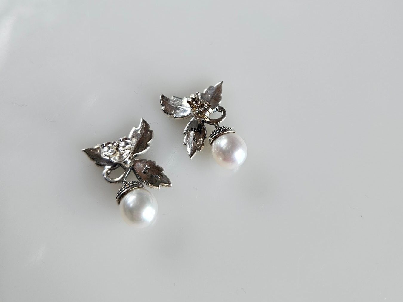 Orecchini pendenti & Orecchini a lobo: Silber Ohrstecker mit natürlicher Perle – Nuovo (secondo la descrizione) da Winterthur venduto da ste_tcx5 4