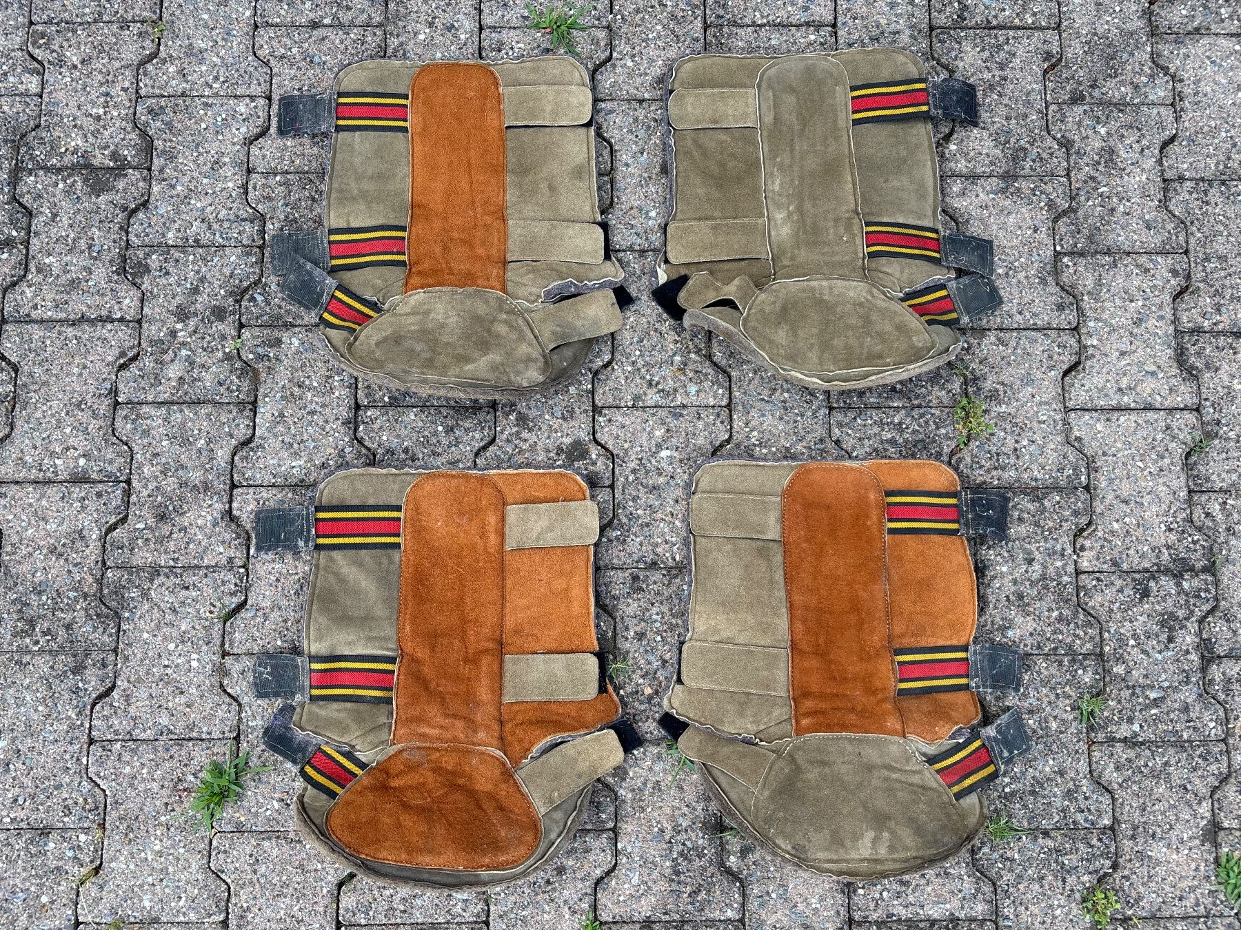 Jambières & Bandages: 4 schöne Transportgamaschen – D'occasion à Feldbach par Fea1 2
