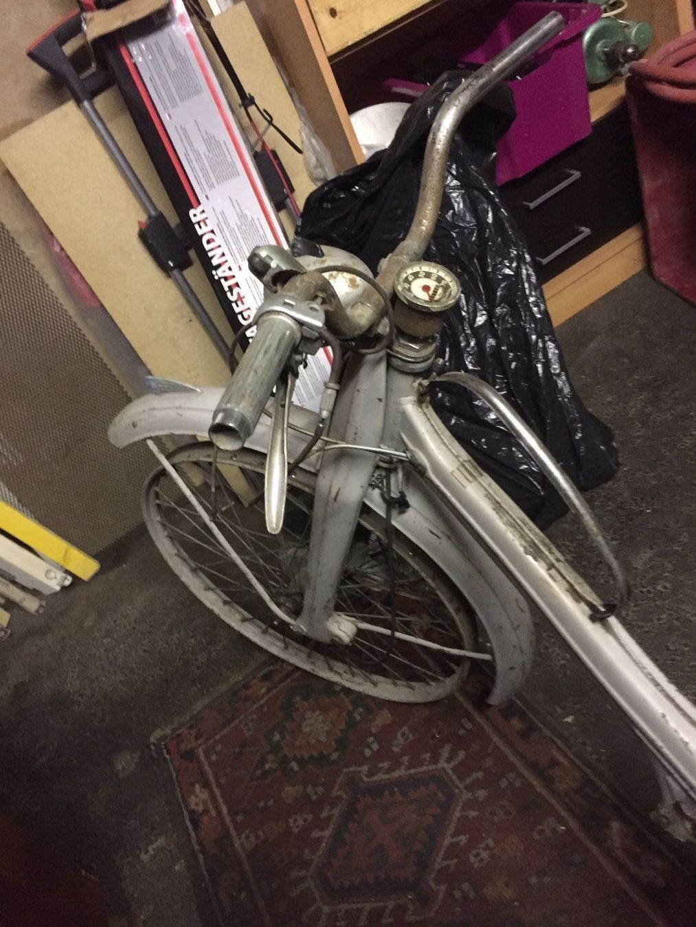 Parti ricambio per ciclomotori: Nsu châssis velomoteur – Usato da Vevey venduto da Chupita-met 6