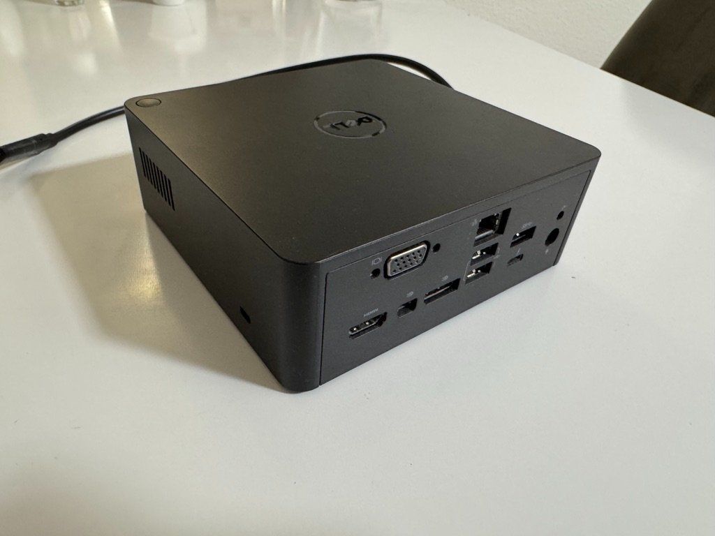 Dell Docking station: Dell TB16 Dockingstation ohne Netzteil – D'occasion à Basel par meyend 1