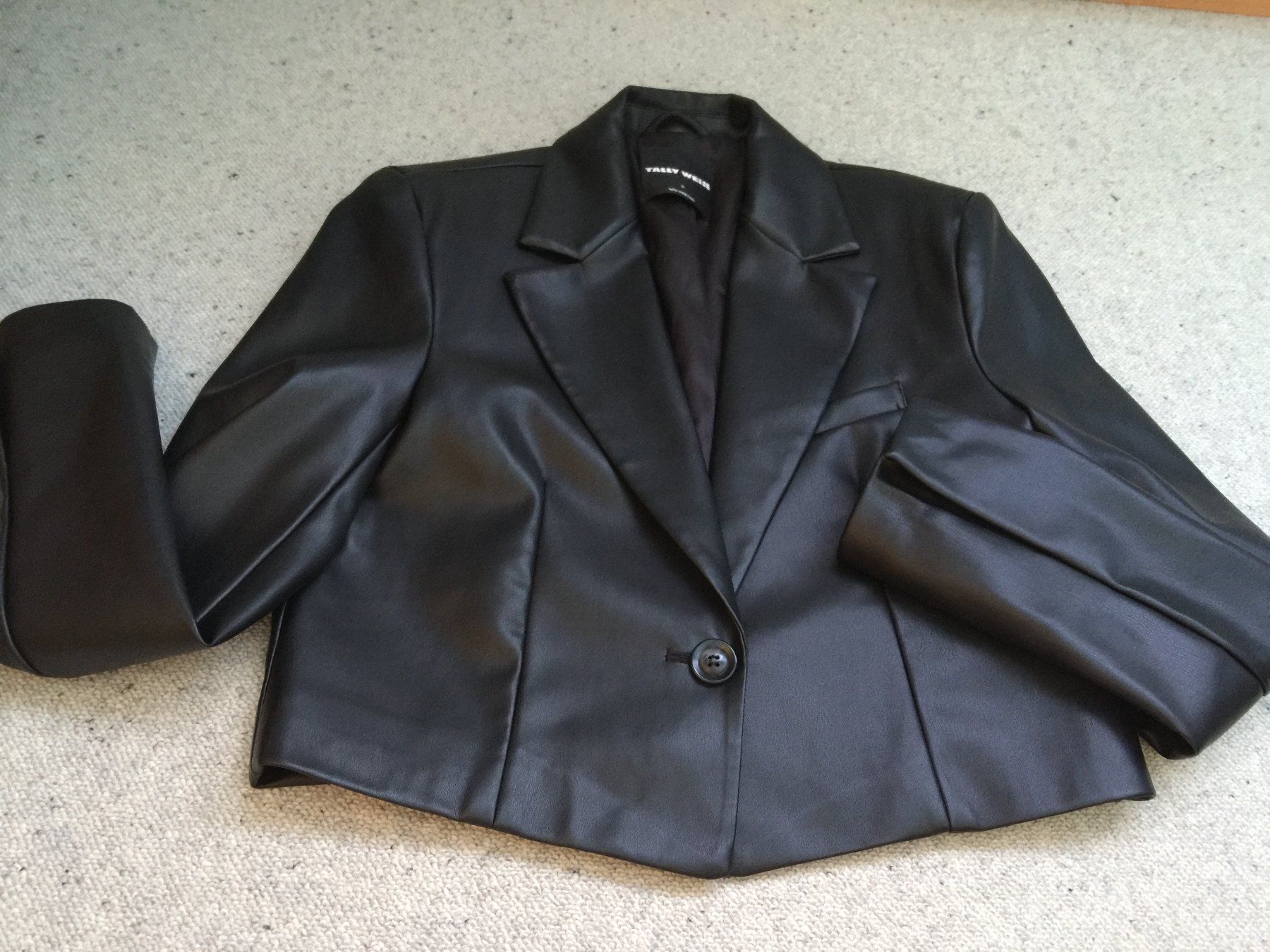 Giacche: DAMEN KUNSTLEDER JACKE – Nuovo (secondo la descrizione) da NEUENEGG venduto da Antikfrau 4