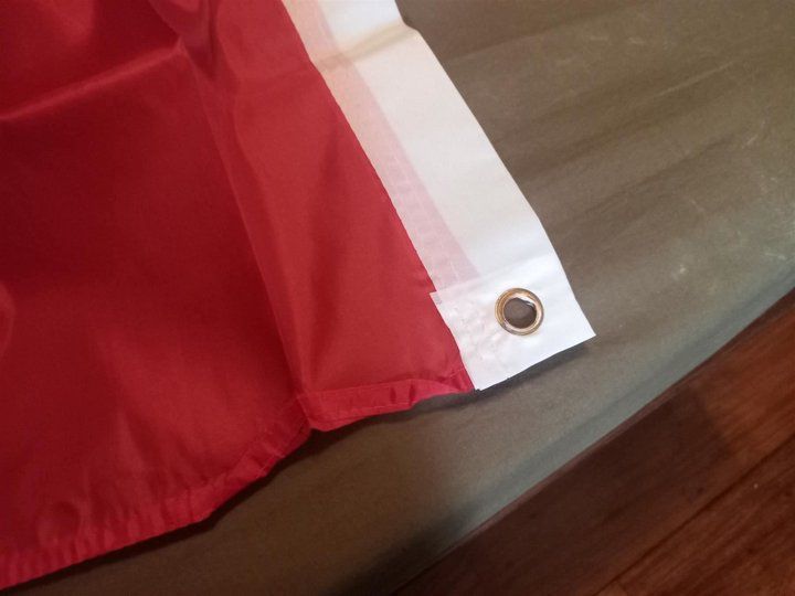 Bandiere: 3x Kanada-Flagge 90 x 150 cm - Drapeau Canada – Nuovo e nell'imballaggio originale da Bussigny venduto da NATURALO 3