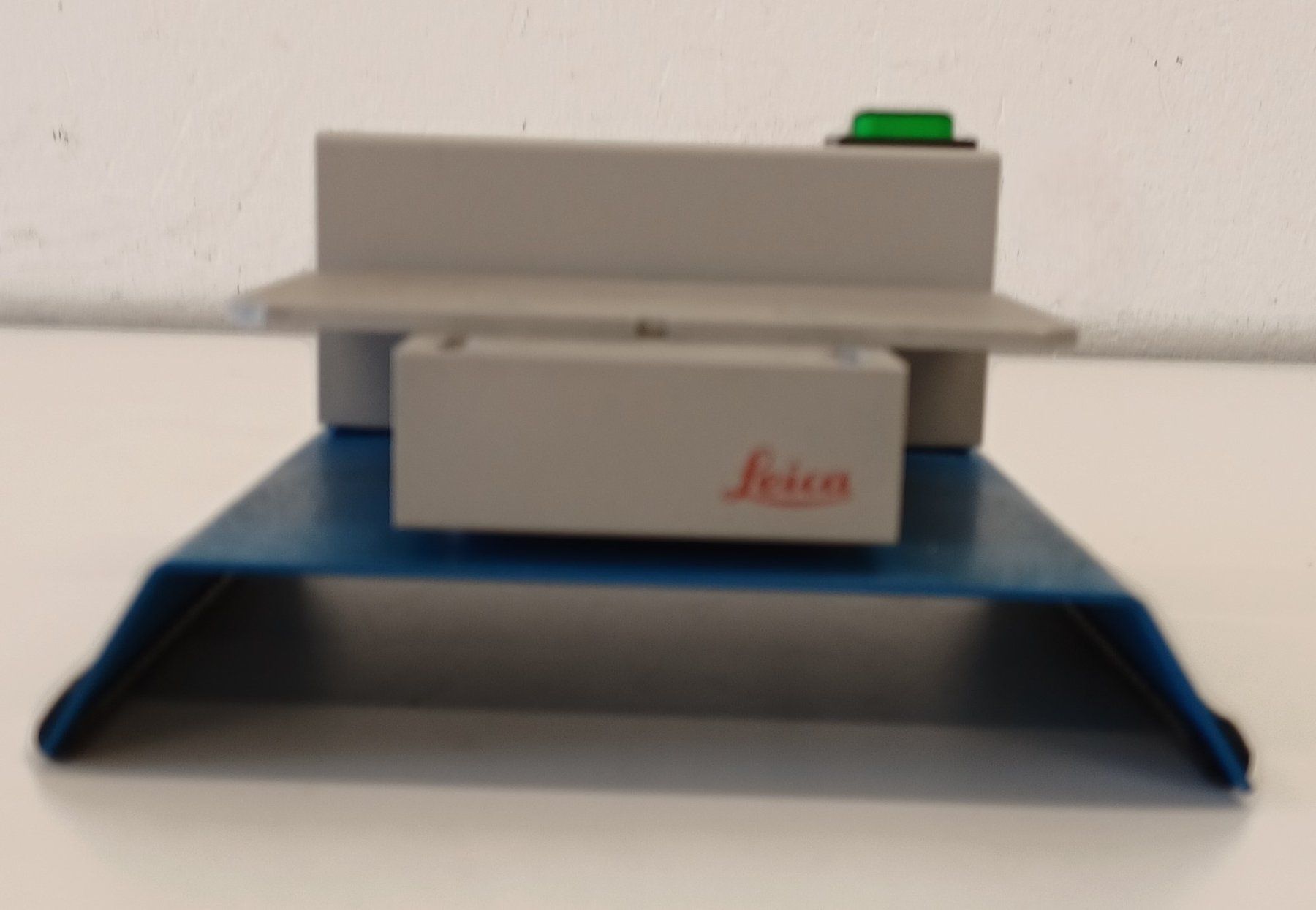 Accessori da laboratorio: Leica/Reichert Multiplate – Usato da Niederdorf venduto da LeptonAG_Labor 6