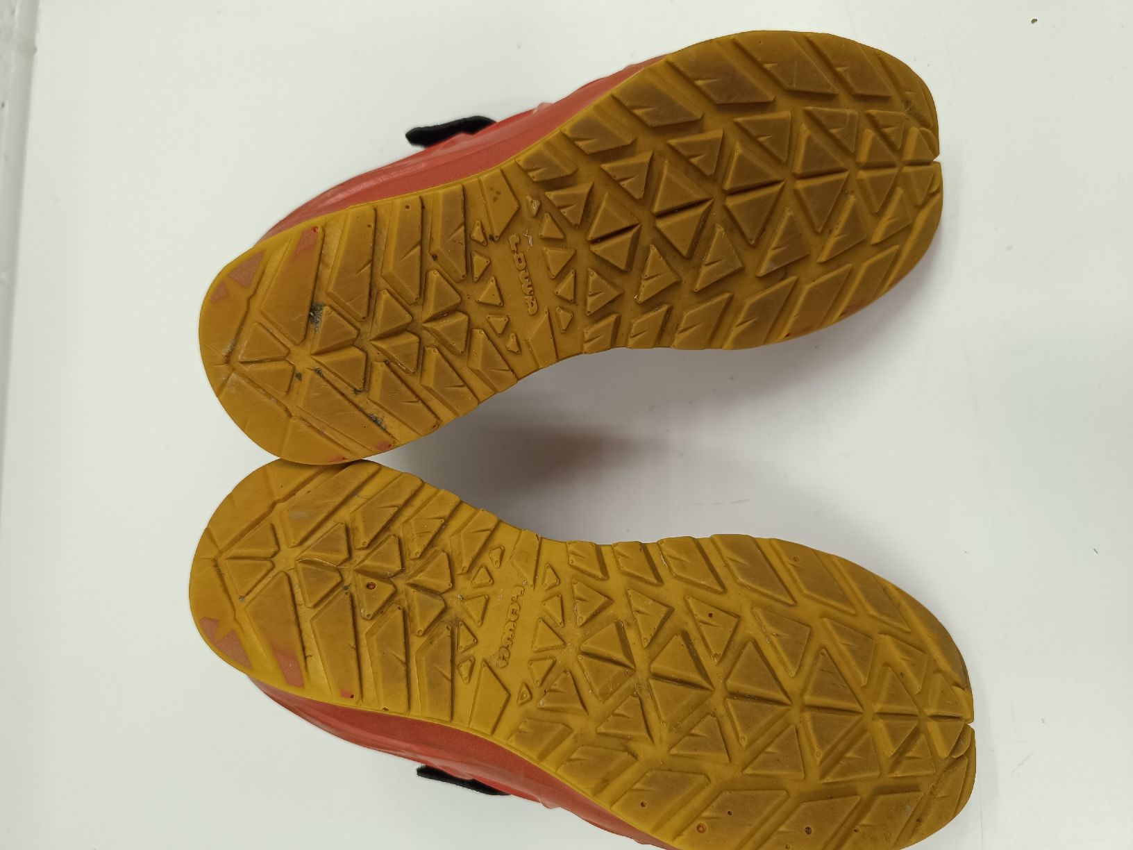 Lowa Chaussures garçon: Lowa Trekkingschuhe Gr. 33 – D'occasion à Ehrendingen par Cheronimo2 2