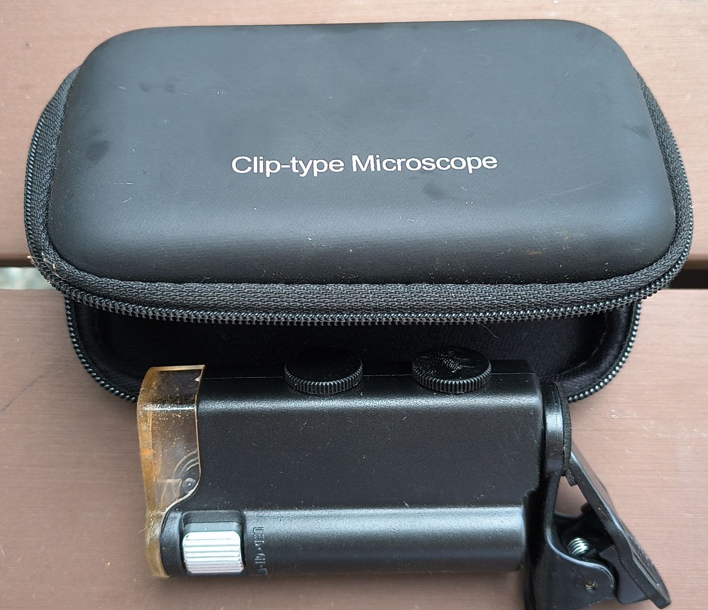 Microscopes: Clip-type Microscope mit Etui – D'occasion à märstetten par jjelia