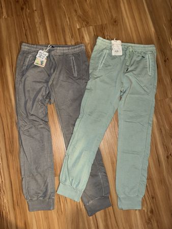 Set 2 Jogginghosen Stitch & Soul XS – neu mit Etikett, khaki